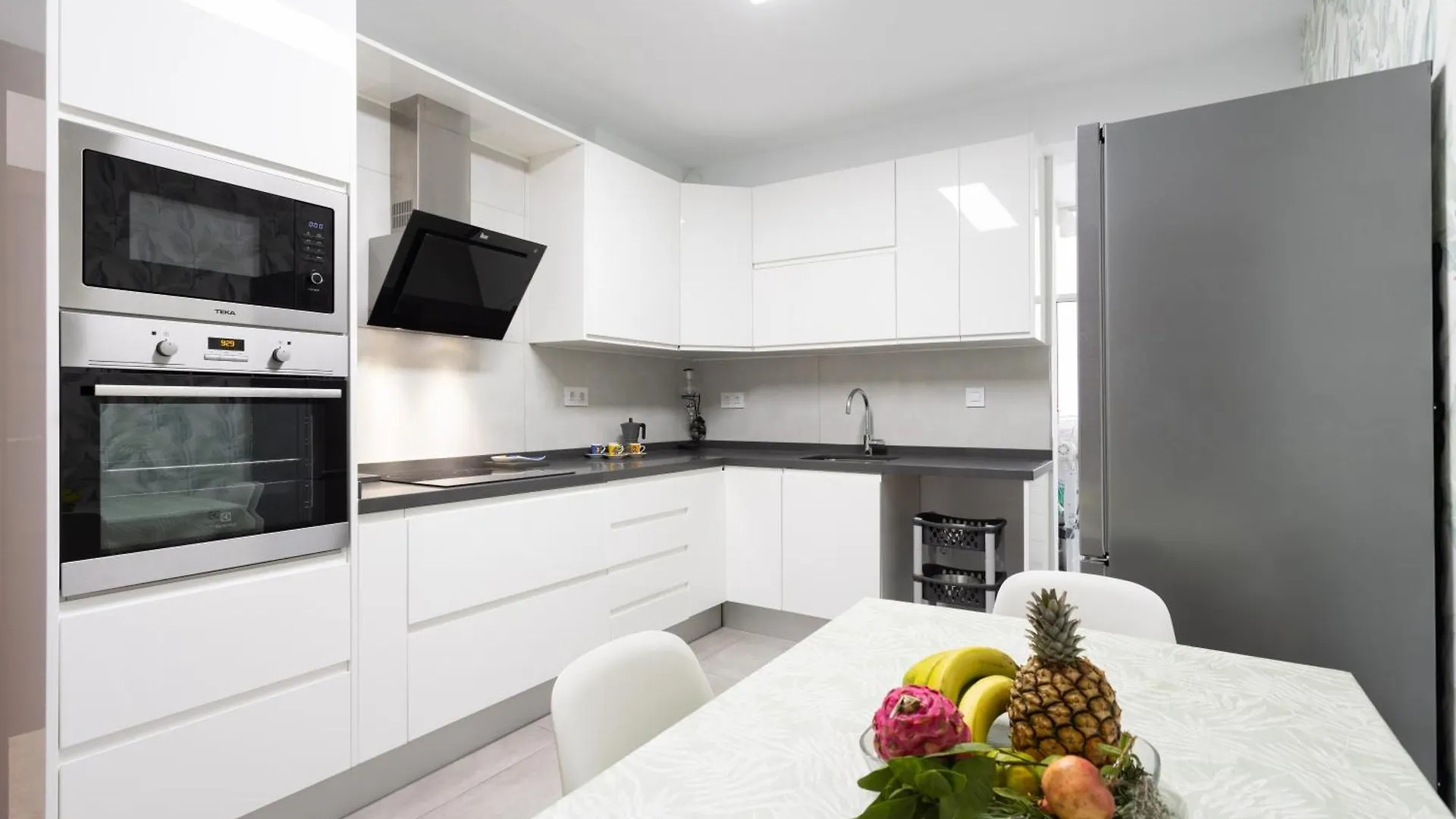 Apartment Home2Book Stylish & Roomy Santa Cruz City Center