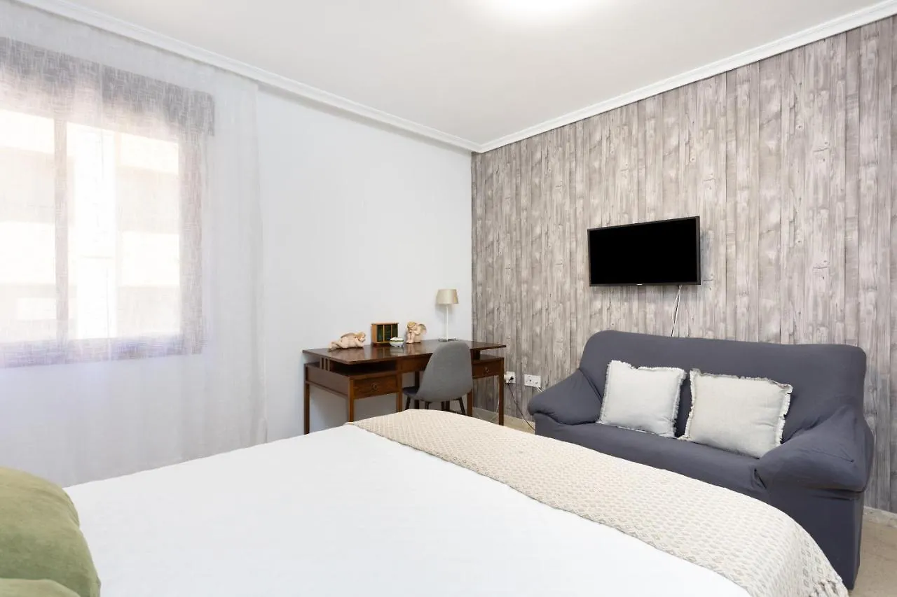 Apartment Home2Book Stylish & Roomy Santa Cruz City Center Spain