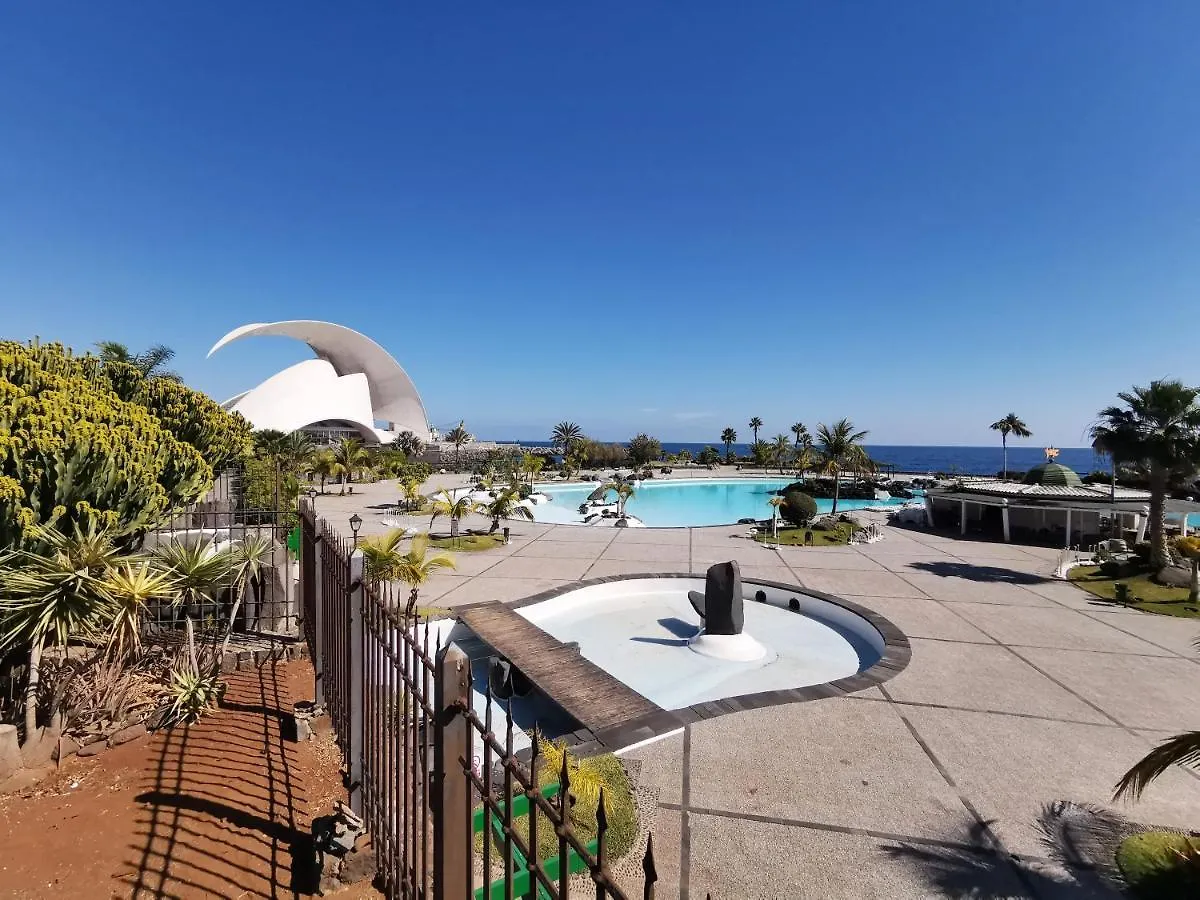 Home2Book Stylish & Roomy Santa Cruz City Center